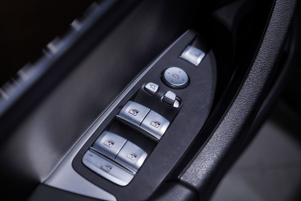 Used 2023 BMW X3 sDrive30i w/ Convenience Package image 17