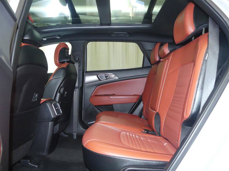 Used 2024 Kia Sportage SX FWD image 26