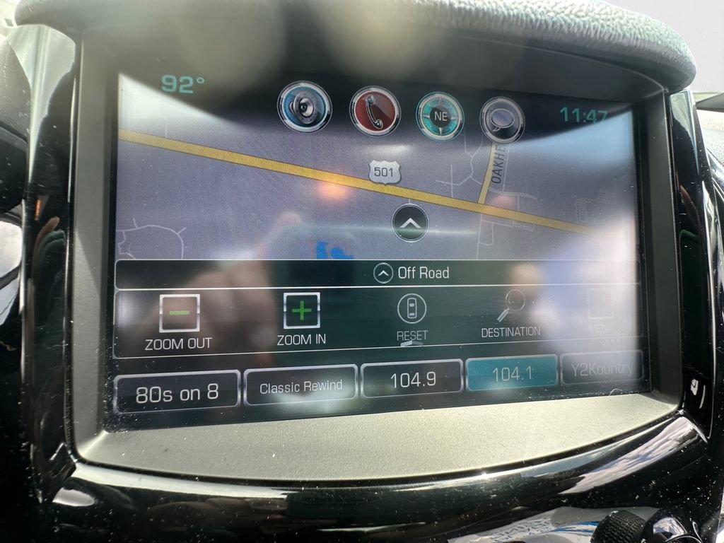 Used 2017 Chevrolet Cruze Premier FWD image 11