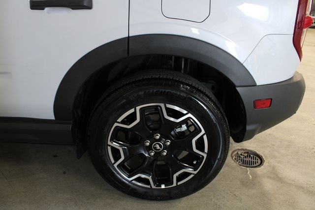 New 2026 Ford Bronco Sport Outer Banks w/ Outer Banks Tech Package+ AWD/4WD image 30