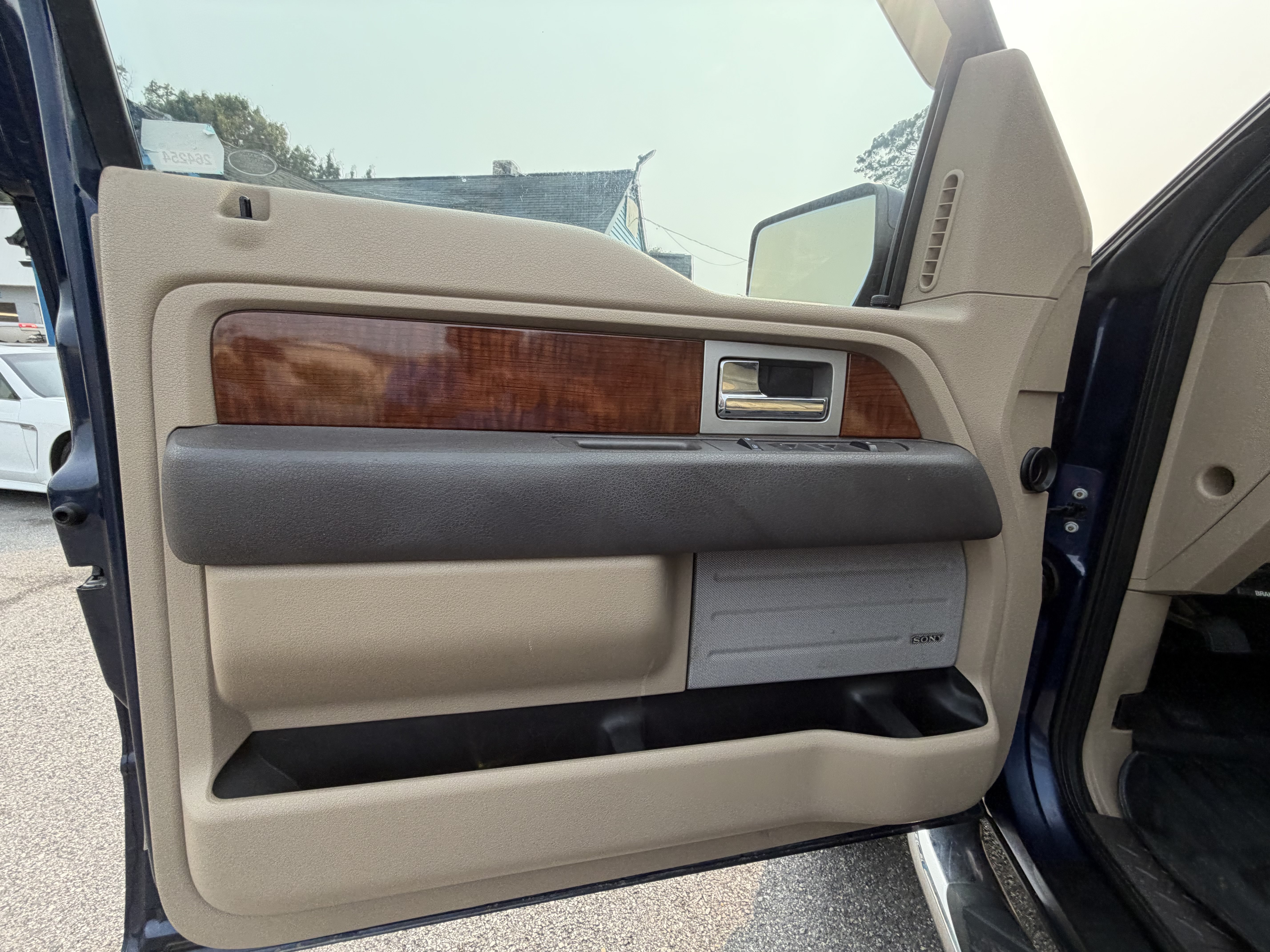 Used 2010 Ford F150 XL RWD image 14