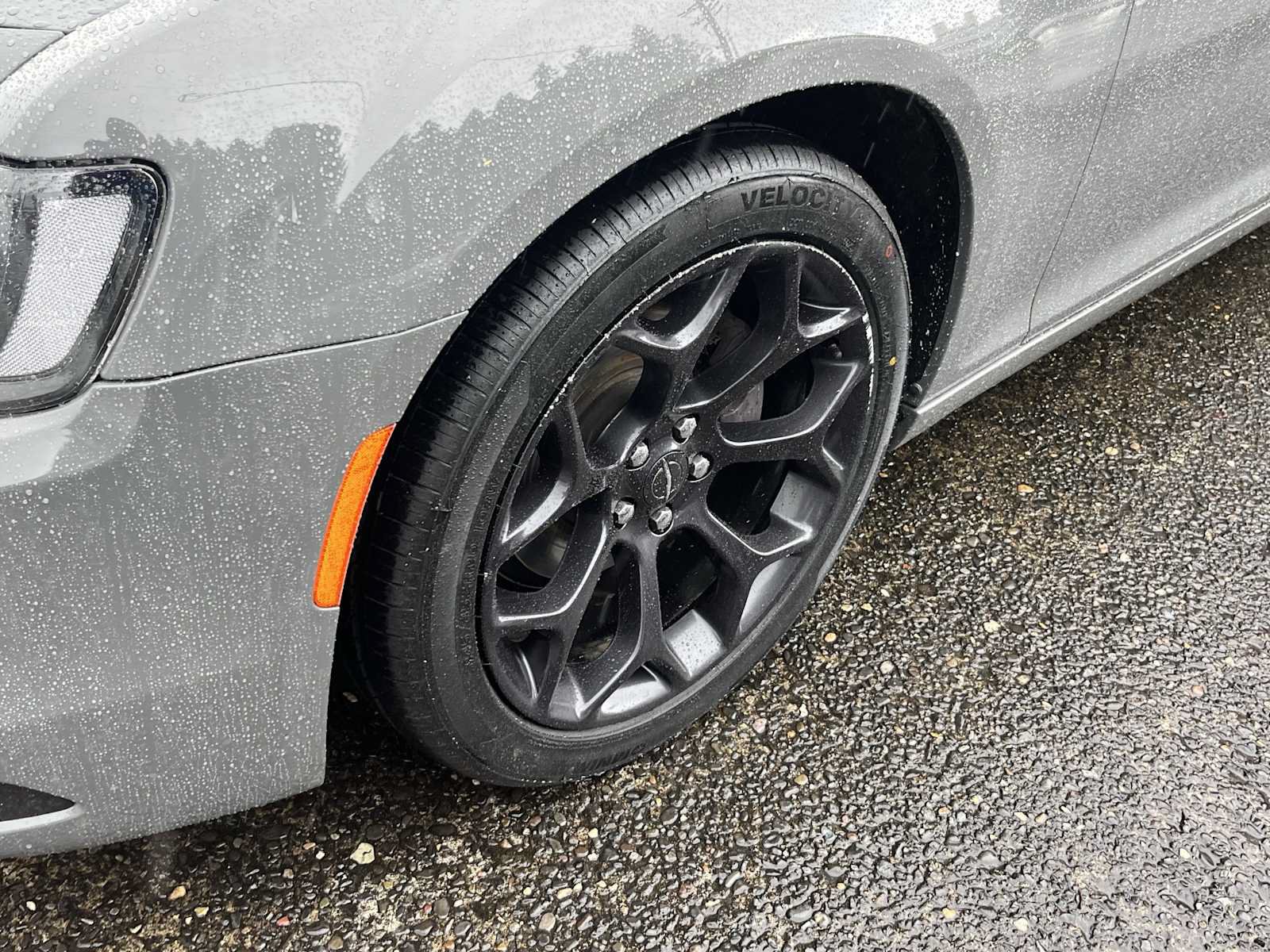 Used 2019 Chrysler 300 S RWD image 9