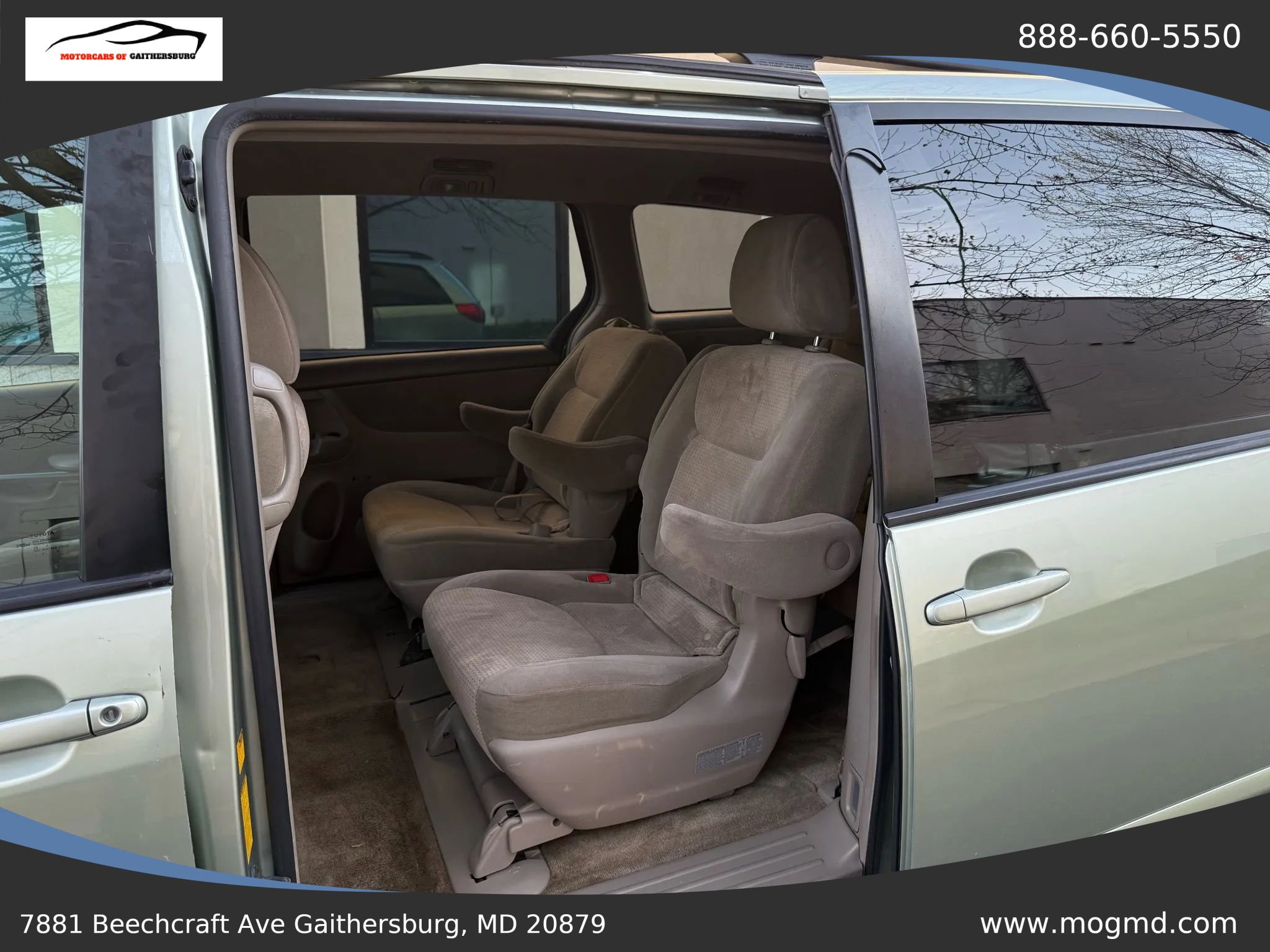 Used 2010 Toyota Sienna LE image 21