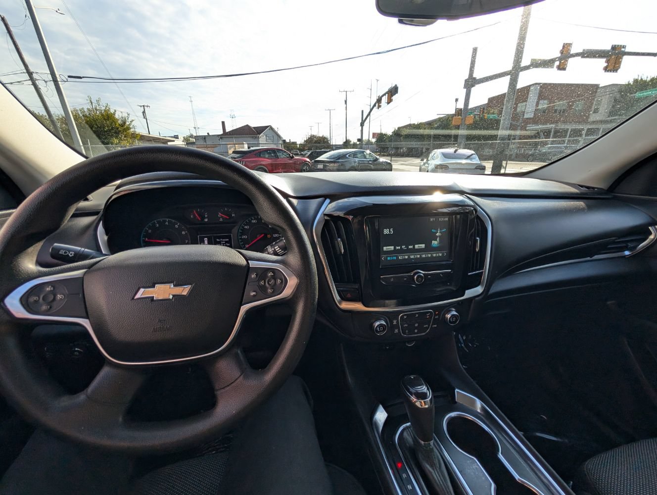 Used 2018 Chevrolet Traverse LS FWD image 22