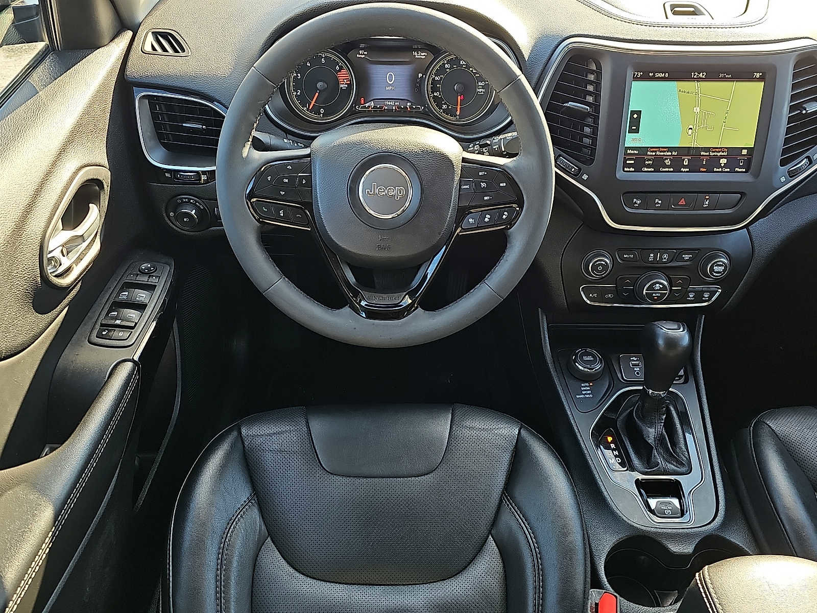 Used 2023 Jeep Cherokee Altitude Lux image 12