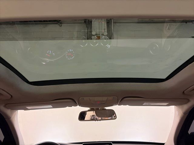 Used 2015 Mercedes-Benz C 300 4MATIC Sedan image 35