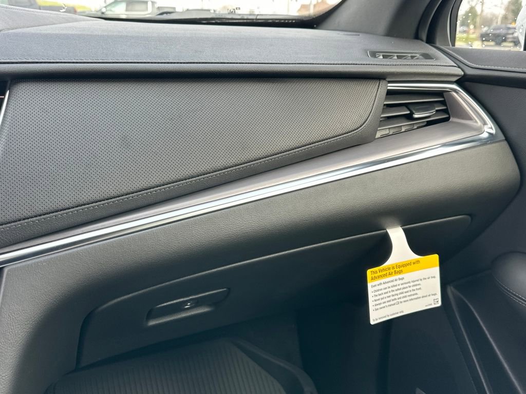 New 2026 Cadillac XT5 Luxury w/ LPO, Floor Liner Package image 20