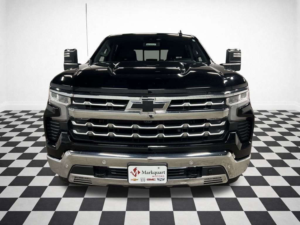 Used 2024 Chevrolet Silverado 1500 LTZ w/ LTZ Convenience Package II image 3