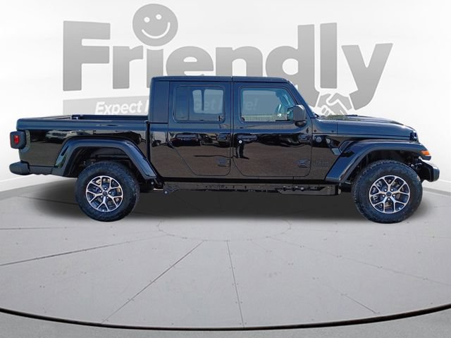 New 2026 Jeep Gladiator Sport AWD/4WD image 4