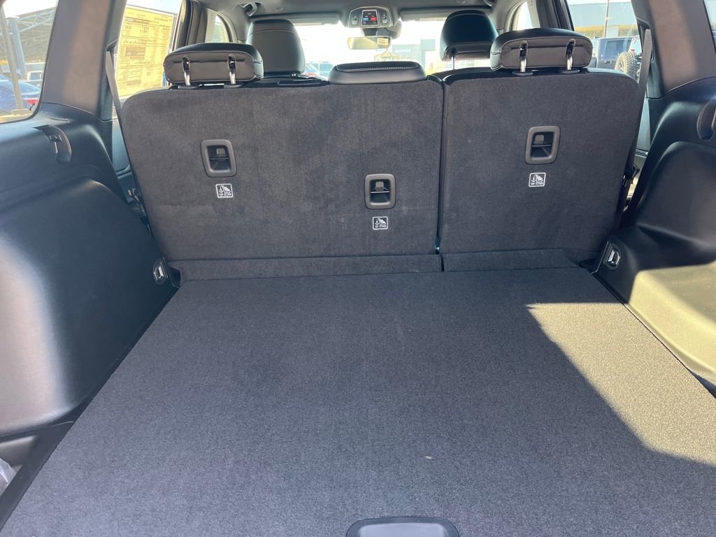 New 2025 Jeep Grand Cherokee Altitude image 29