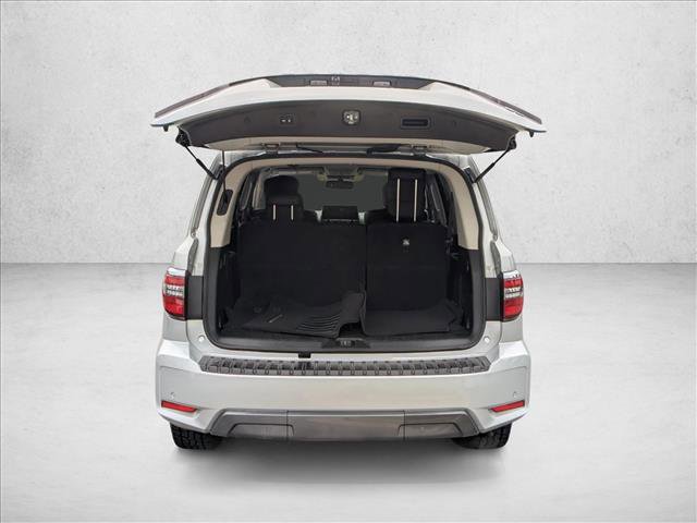 Used 2023 Nissan Armada SL w/ Captain's Chairs Package image 7