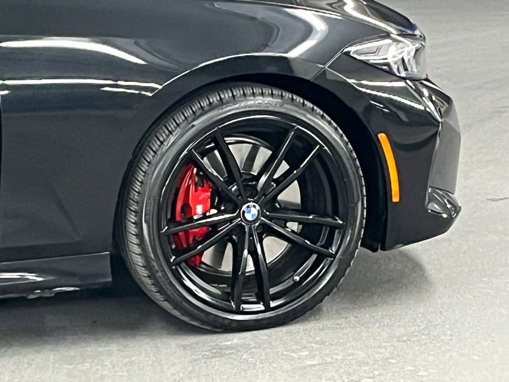 Used 2023 BMW 330i xDrive Sedan w/ M Sport Package image 39