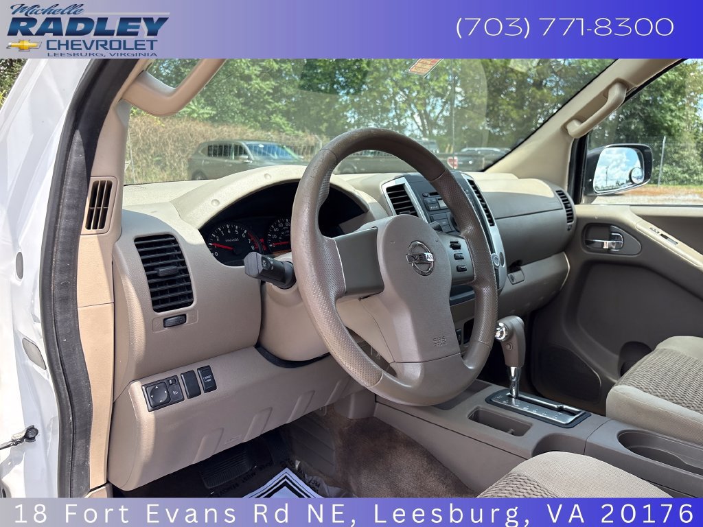 Used 2012 Nissan Frontier SV RWD image 4