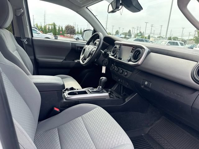 Certified 2020 Toyota Tacoma SR5 AWD/4WD image 27