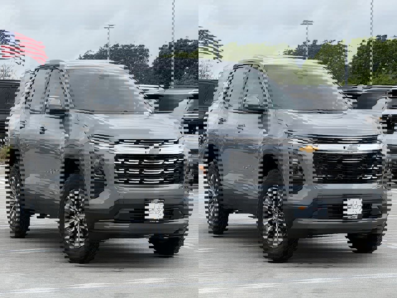 New 2026 Chevrolet Equinox LT image 2