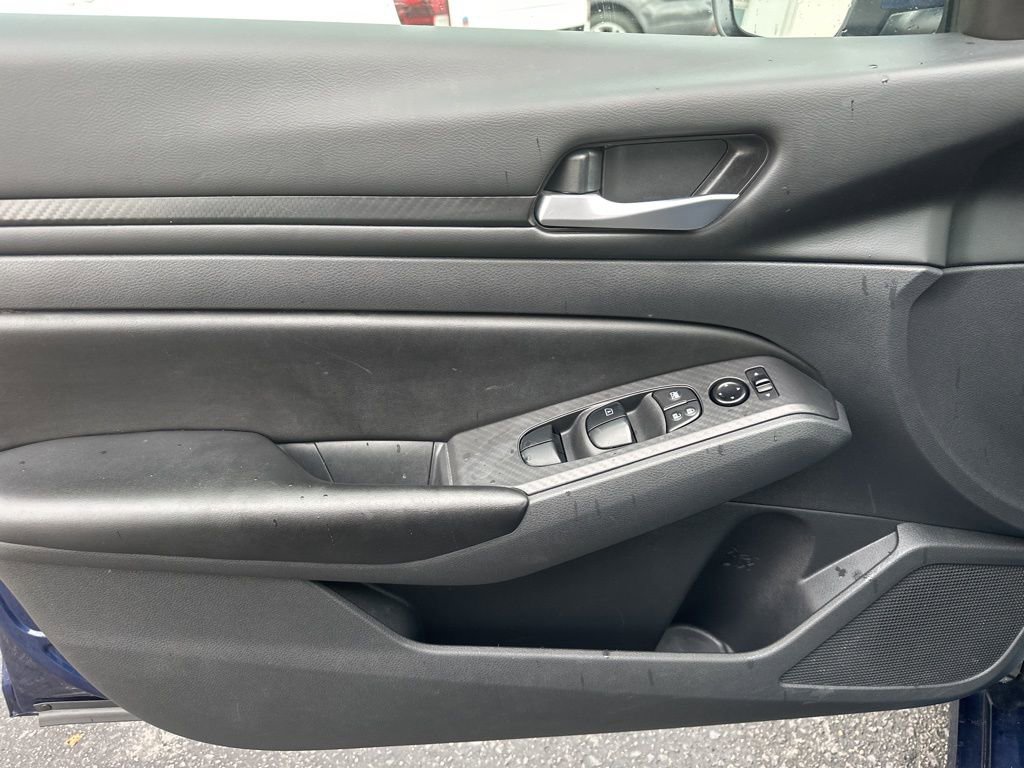 Used 2022 Nissan Altima 2.5 S image 17
