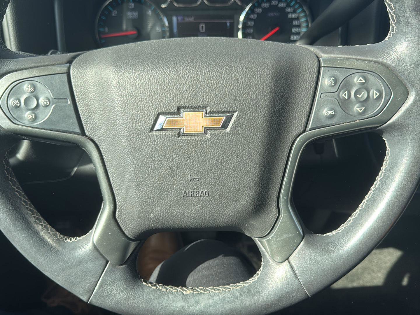 Used 2018 Chevrolet Silverado 1500 LT w/ All Star Edition image 14