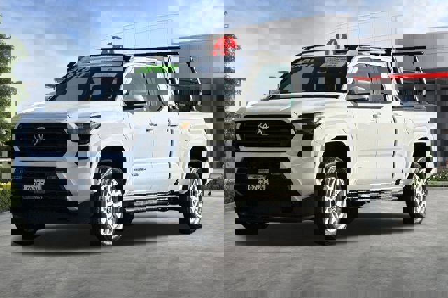 Certified 2024 Toyota Tacoma SR5 image 10