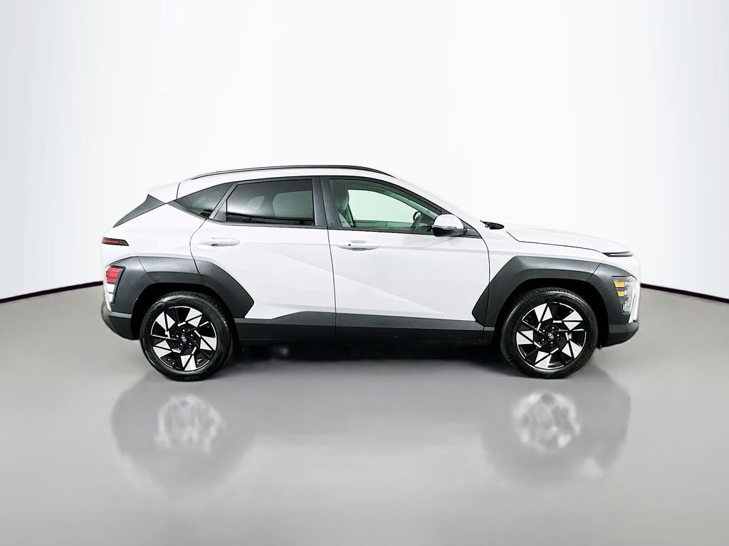 Certified 2025 Hyundai Kona SEL image 4