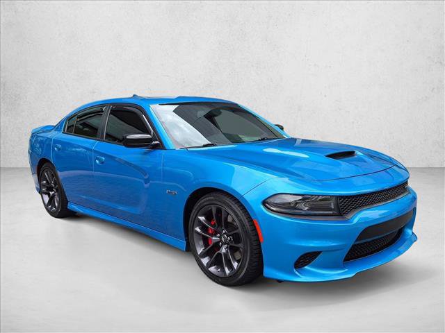 Used 2023 Dodge Charger R/T w/ Performance Handling Group RWD image 3