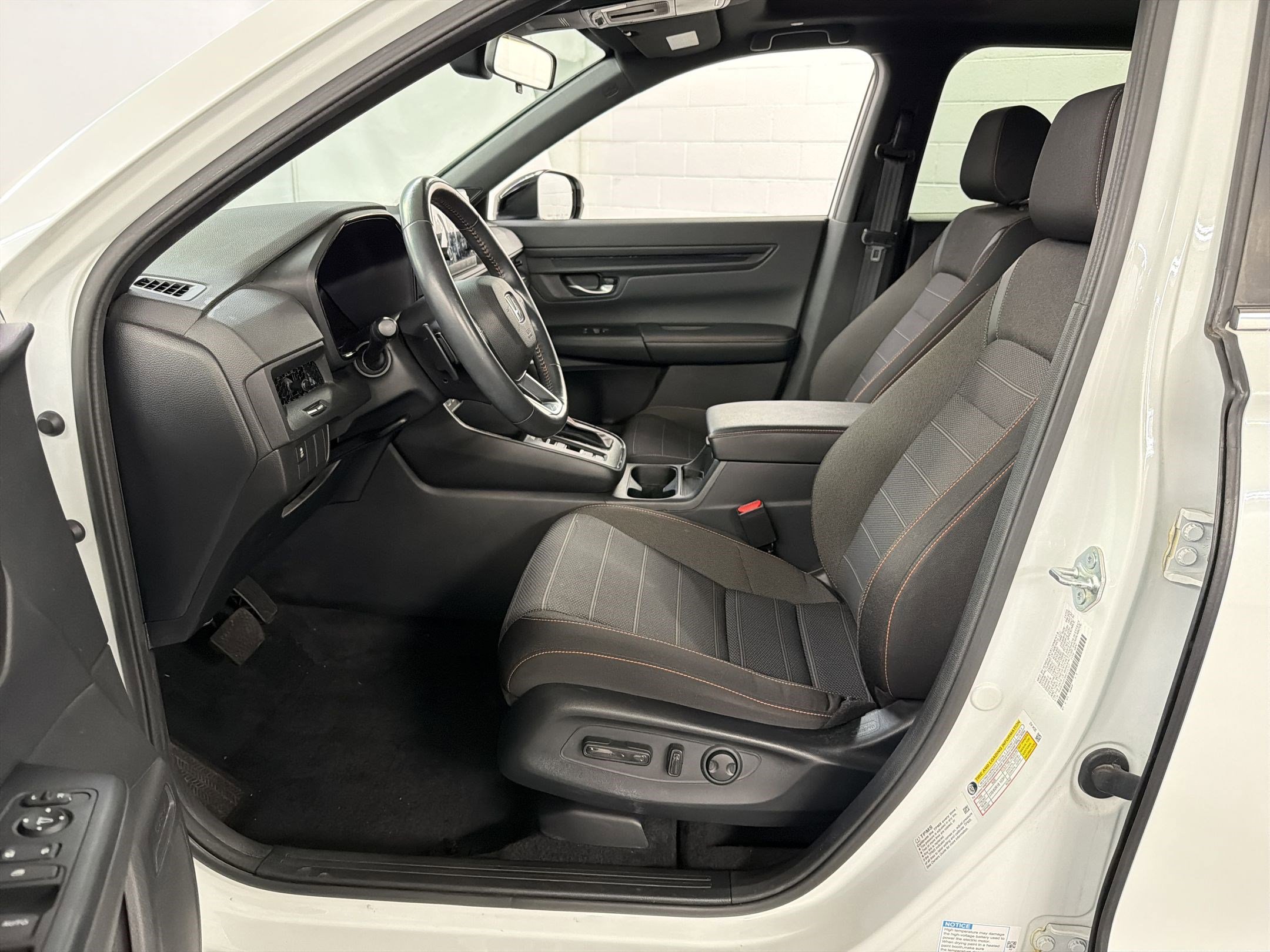 Certified 2024 Honda CR-V Sport image 5