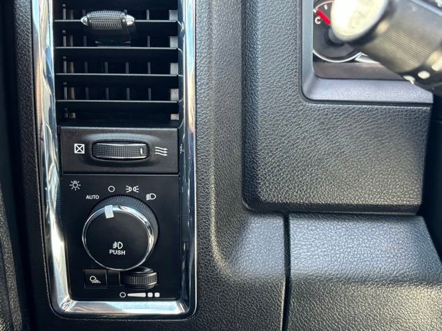 Used 2017 RAM 1500 Laramie w/ Convenience Group image 42