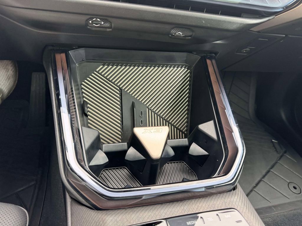Certified 2025 BMW X3 xDrive30i image 15