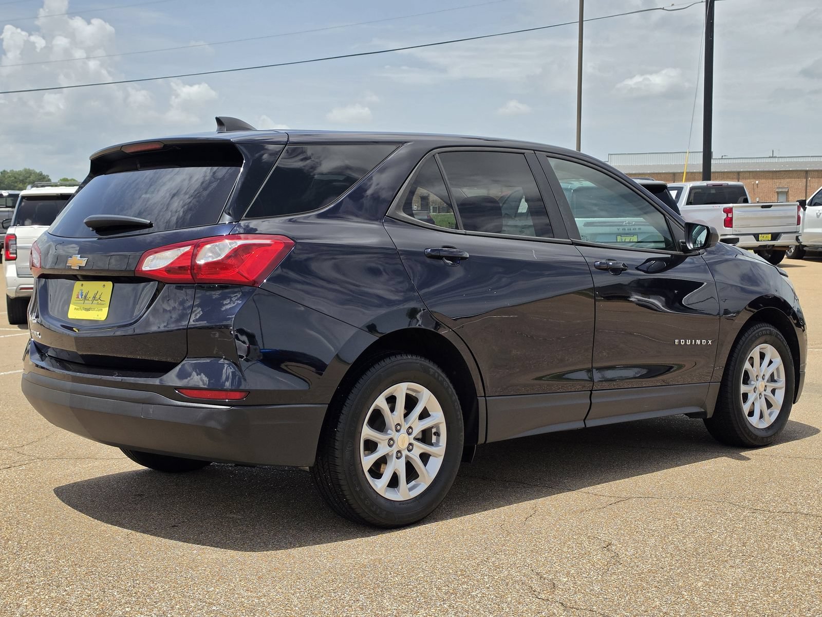 Used 2020 Chevrolet Equinox LS w/ LS Convenience Package FWD image 5