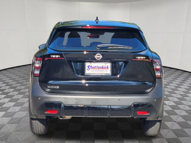 Used 2026 Nissan Kicks S FWD image 7