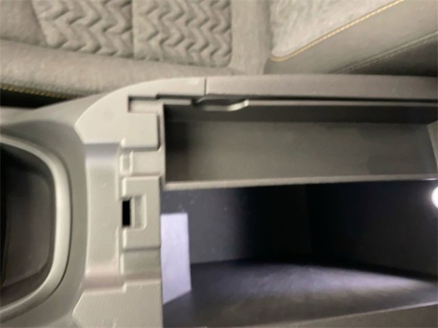 Used 2023 Chevrolet Equinox LT image 43