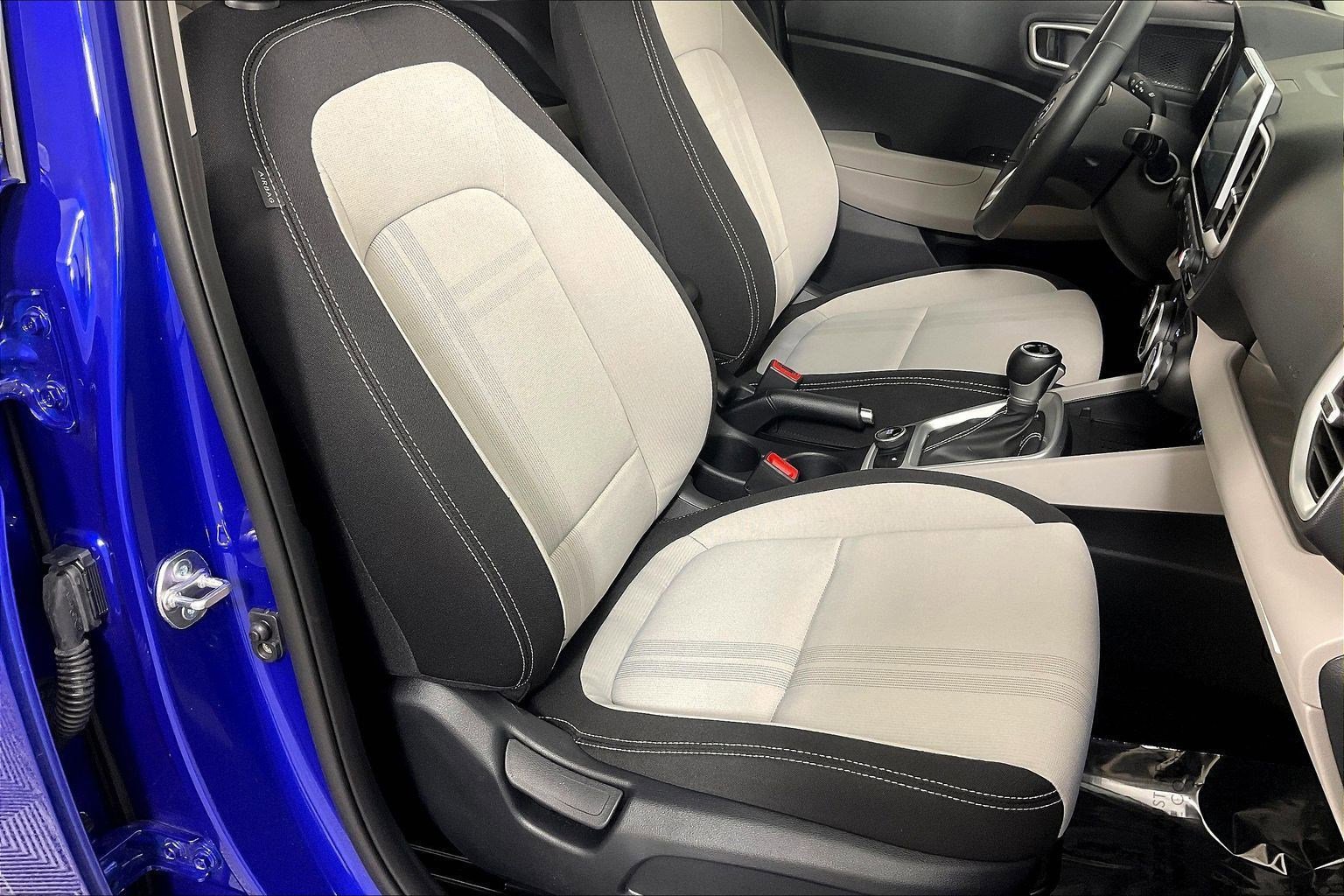 Certified 2026 Hyundai Venue SEL FWD image 27
