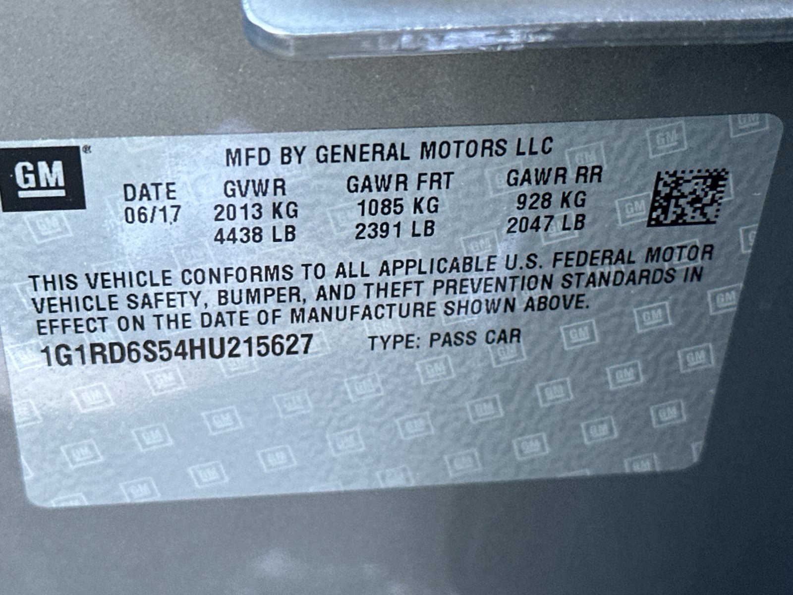 Used 2017 Chevrolet Volt Premier w/ Driver Confidence II Package image 37