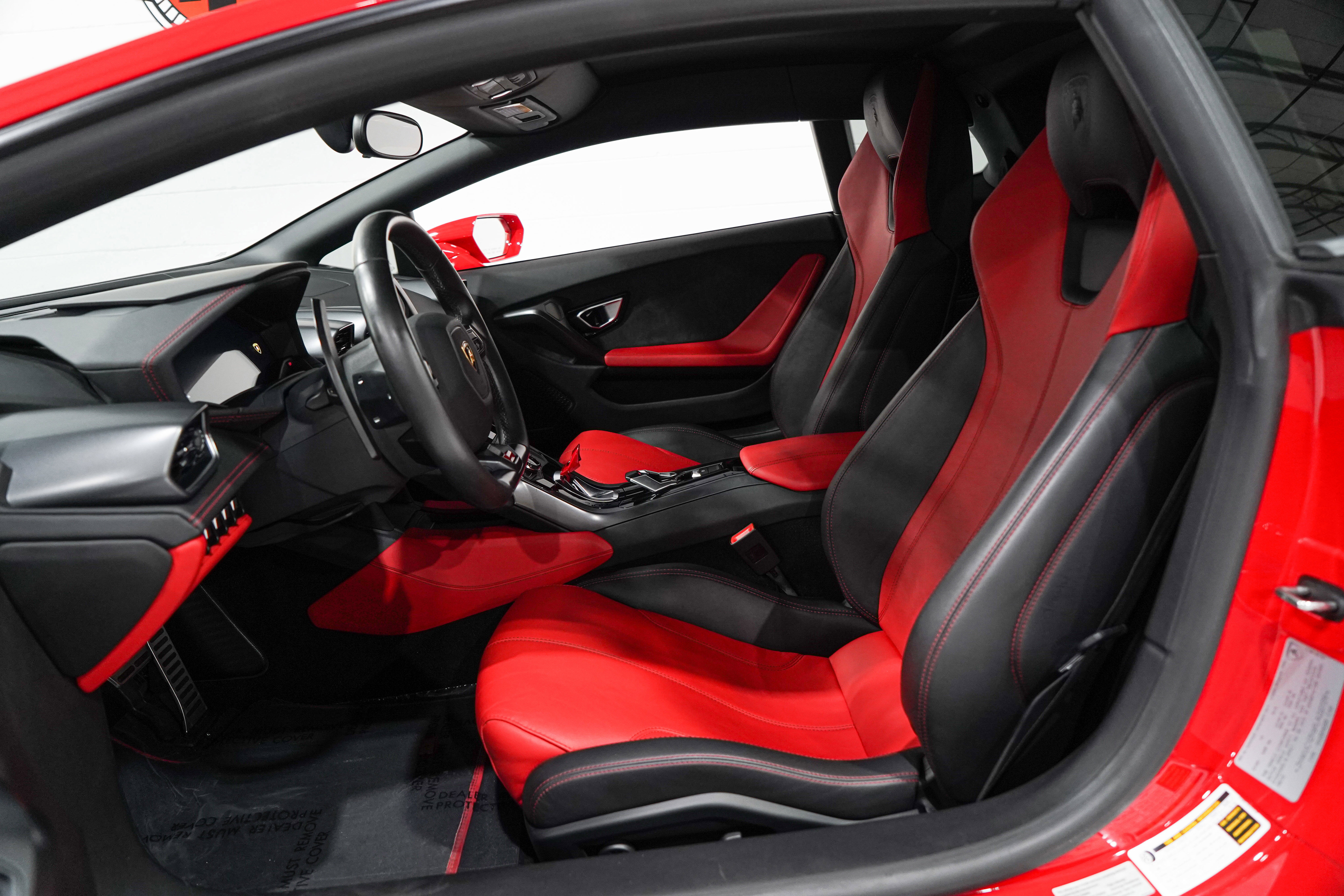 Used 2015 Lamborghini Huracan LP 610-4 AWD/4WD image 8
