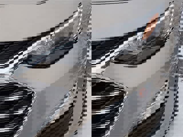 Used 2023 Chevrolet Malibu LT image 11