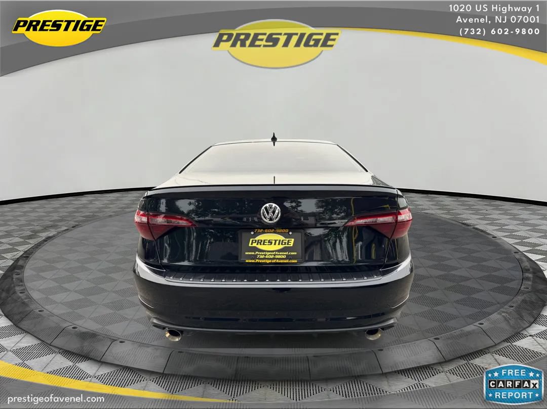 Used 2019 Volkswagen Jetta GLI Autobahn FWD image 6