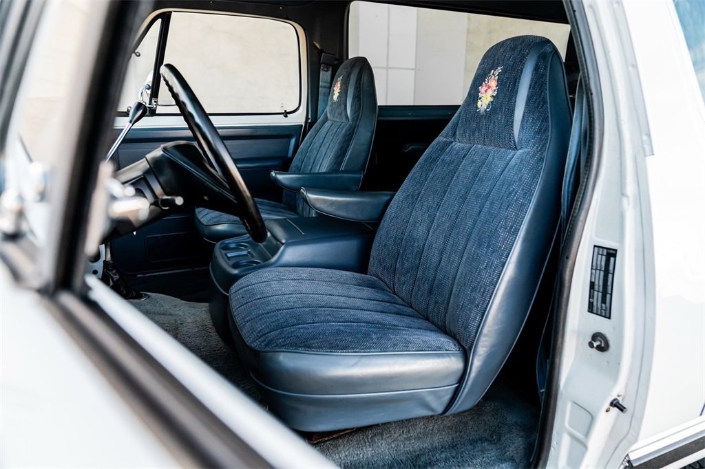 Used 1988 Dodge Ramcharger 4WD image 12