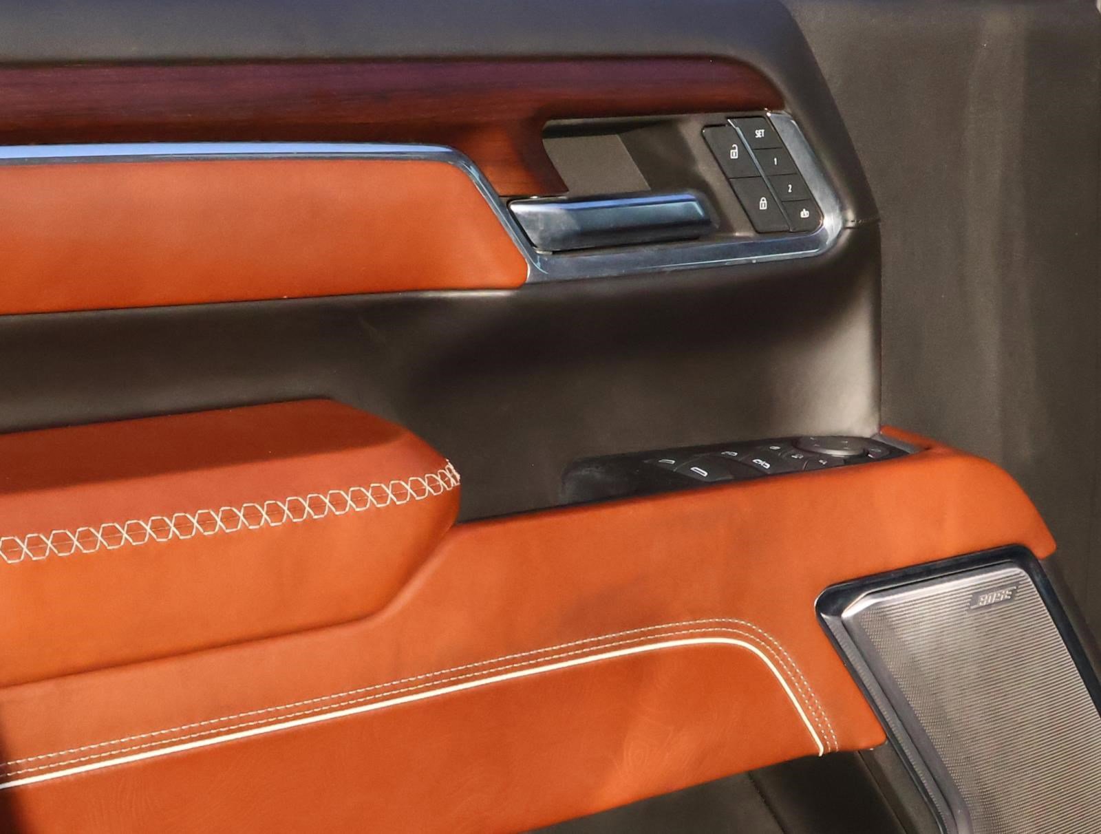 Used 2024 GMC Sierra 3500 Denali Ultimate image 17