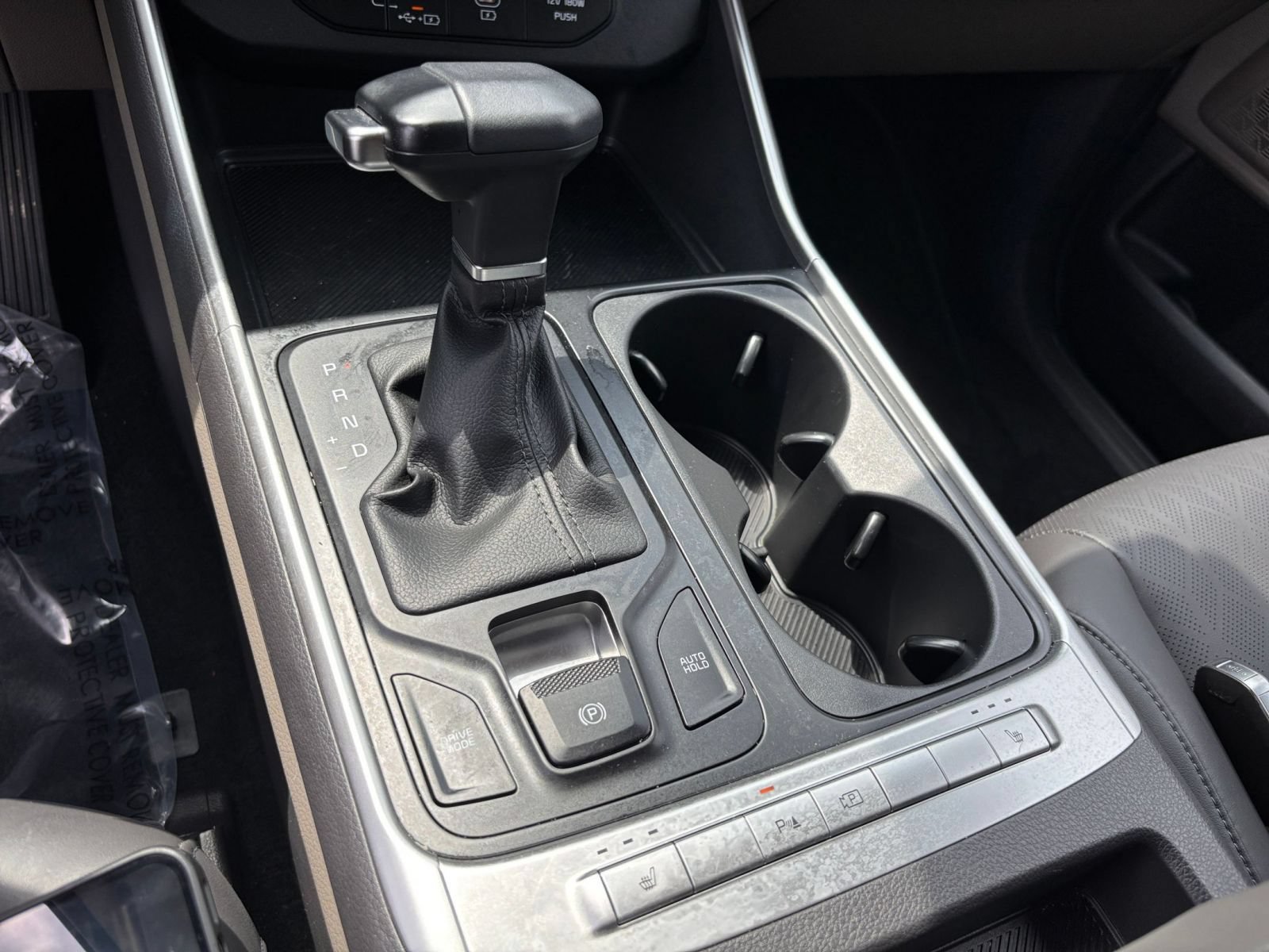 Used 2026 Kia Carnival FWD image 42