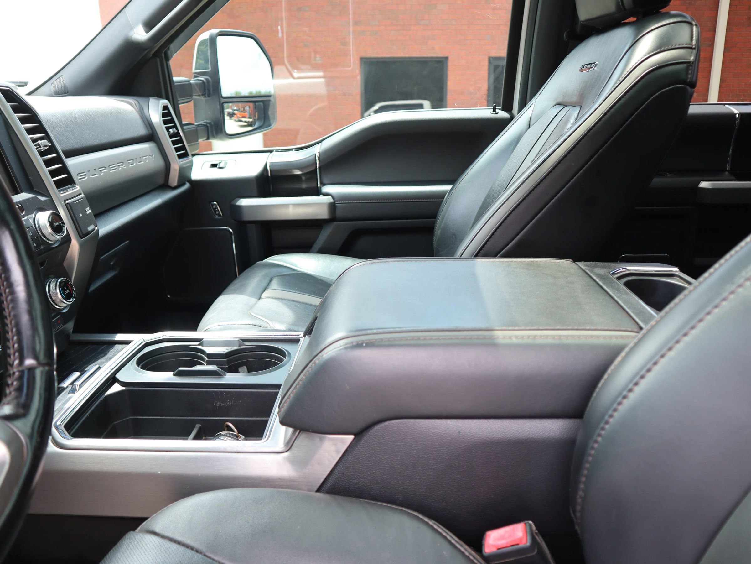 Used 2018 Ford F250 Platinum w/ Platinum Ultimate Package image 26