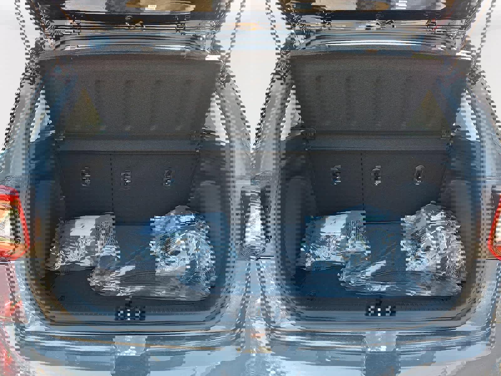 New 2026 Hyundai Venue SEL image 18