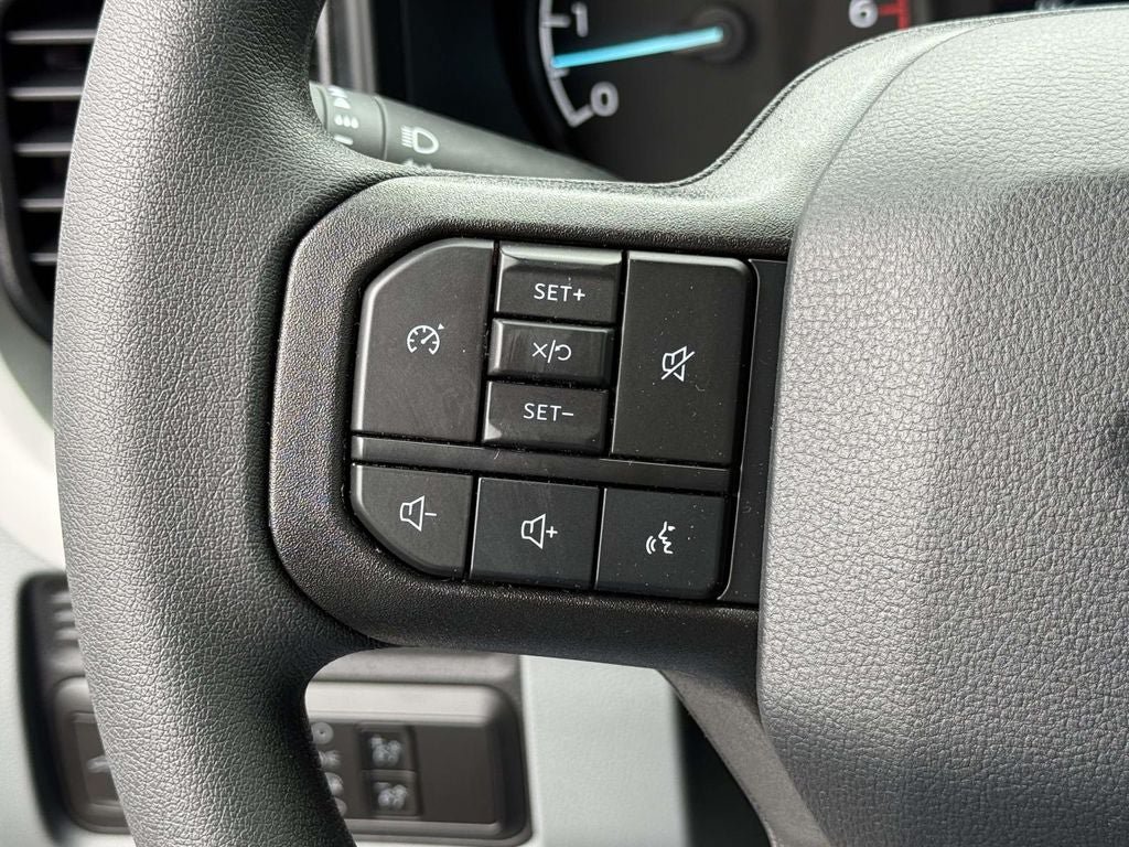 New 2026 Ford F350 XL w/ FX4 Off-Road Package AWD/4WD image 16
