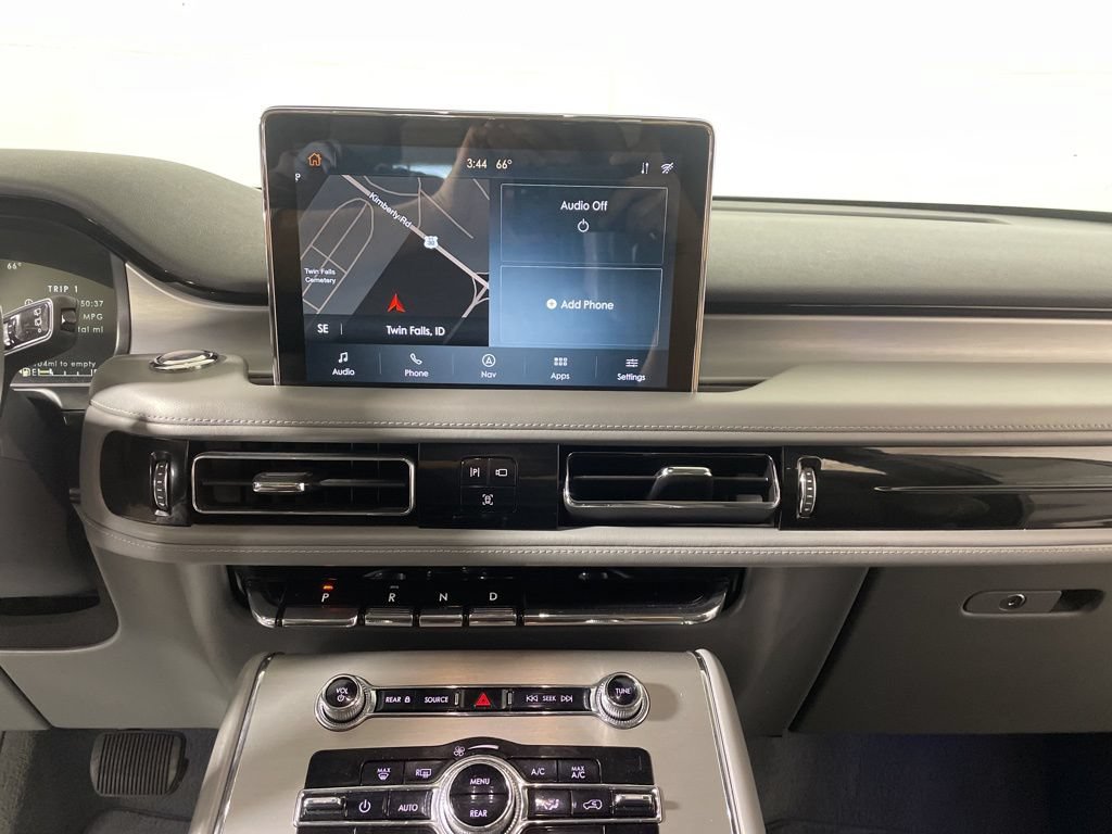 Used 2020 Lincoln Aviator Reserve AWD/4WD image 14