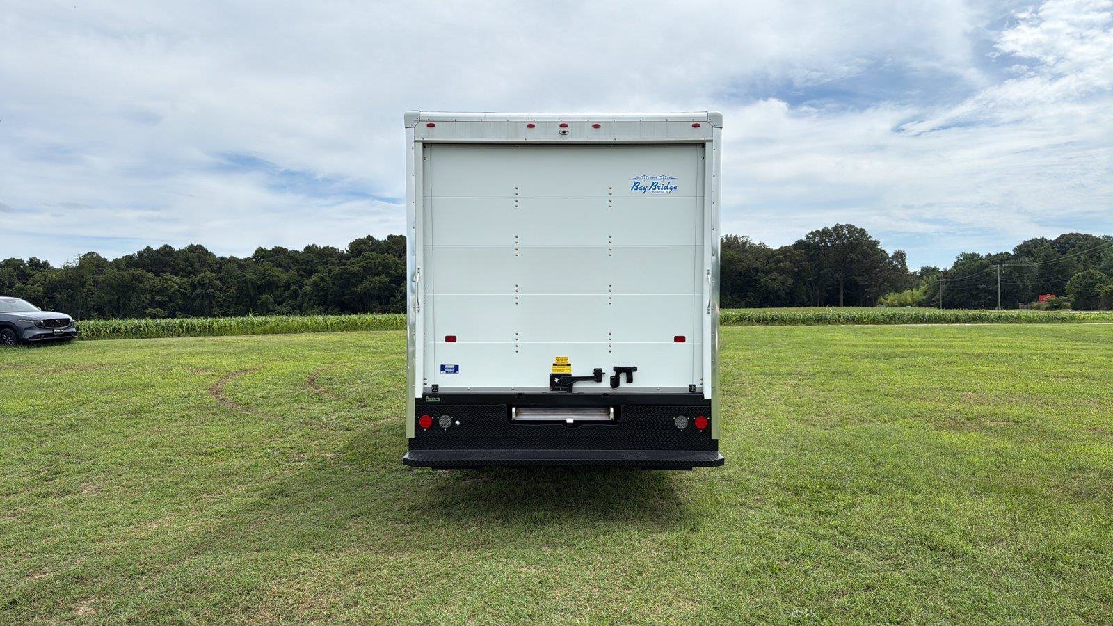New 2027 Ford E-350 and Econoline 350 Super Duty w/ Power Equipment Group RWD image 4