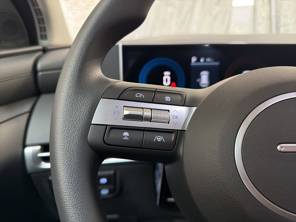 New 2026 Hyundai Tucson SEL image 17