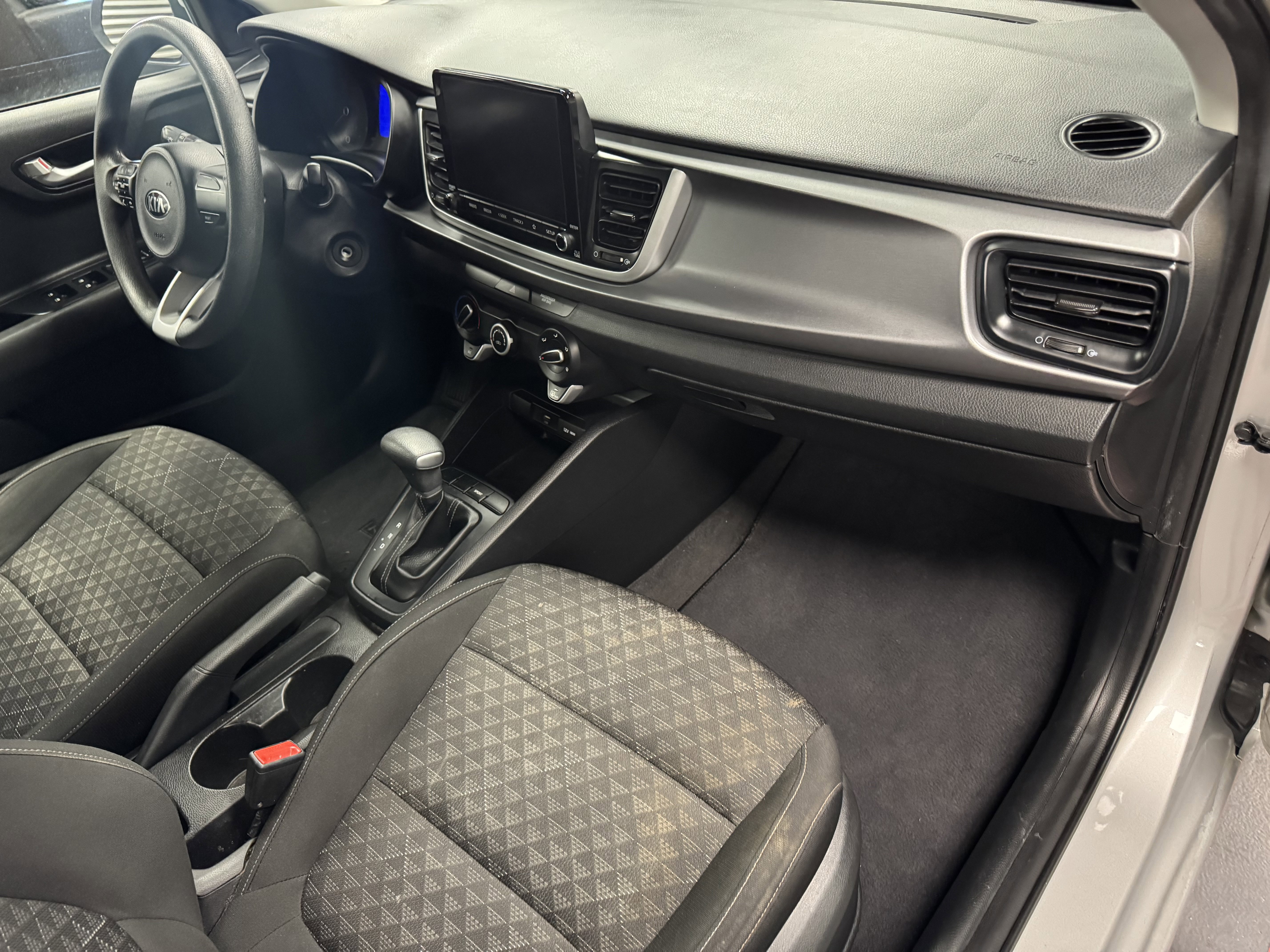 Used 2021 Kia Rio LX image 13