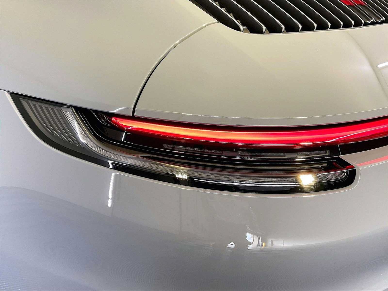 Certified 2024 Porsche 911 Carrera RWD image 30
