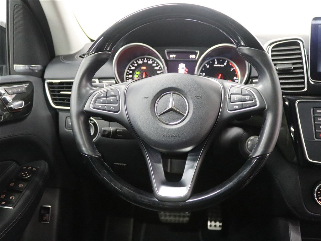 Used 2018 Mercedes-Benz GLE 43 AMG 4MATIC image 31