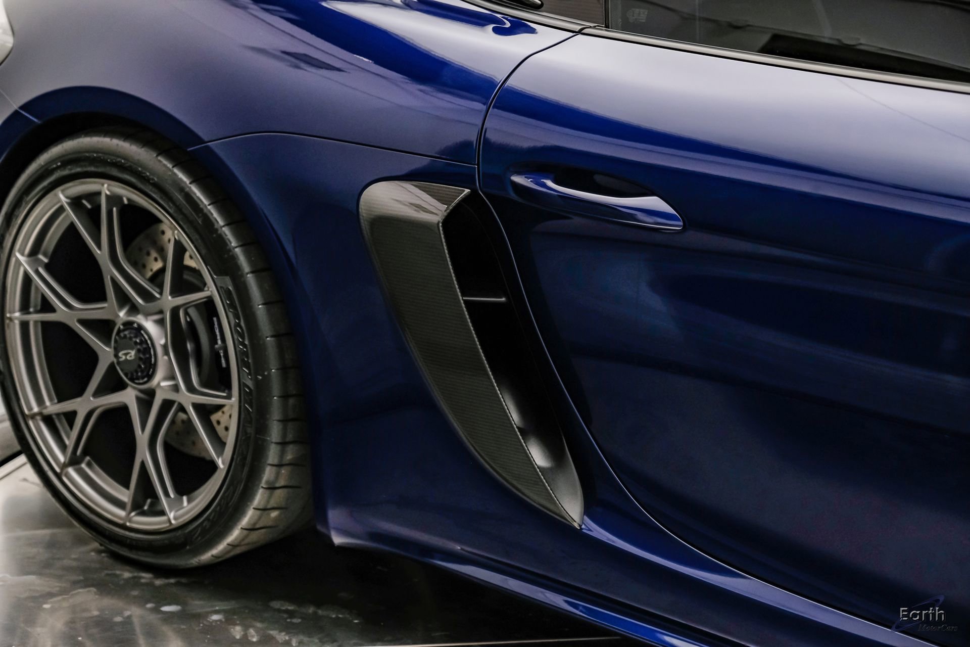 Used 2025 Porsche 718 Cayman GT4 RS image 41