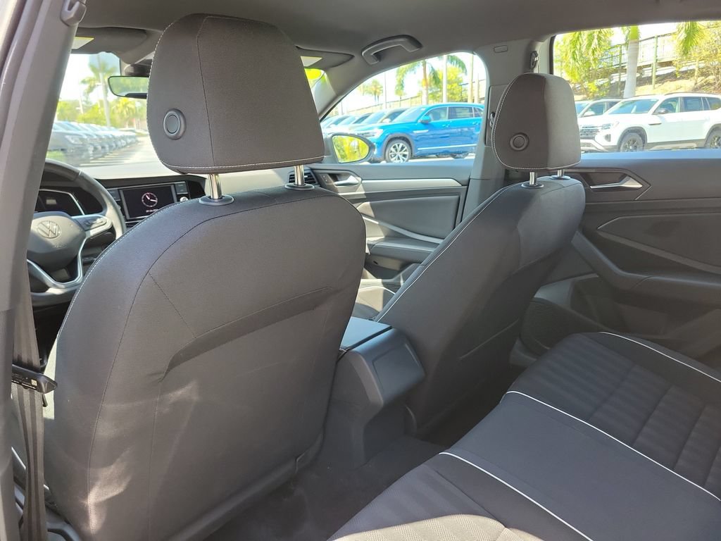 Used 2023 Volkswagen Jetta Sport FWD image 10