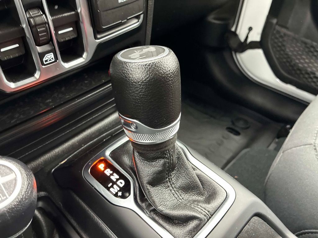 Certified 2022 Jeep Wrangler Unlimited Sport AWD/4WD image 27